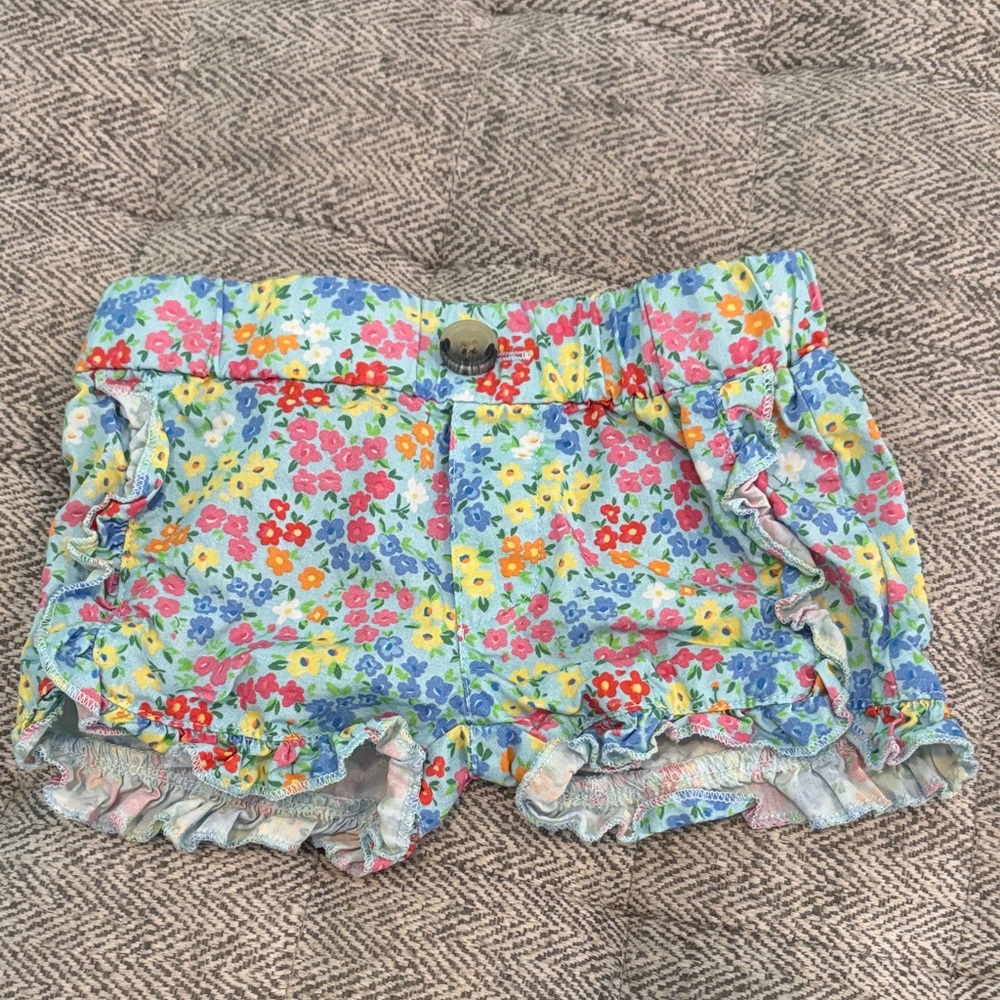 Ruffle Butts floral shorts size 12-18 mths